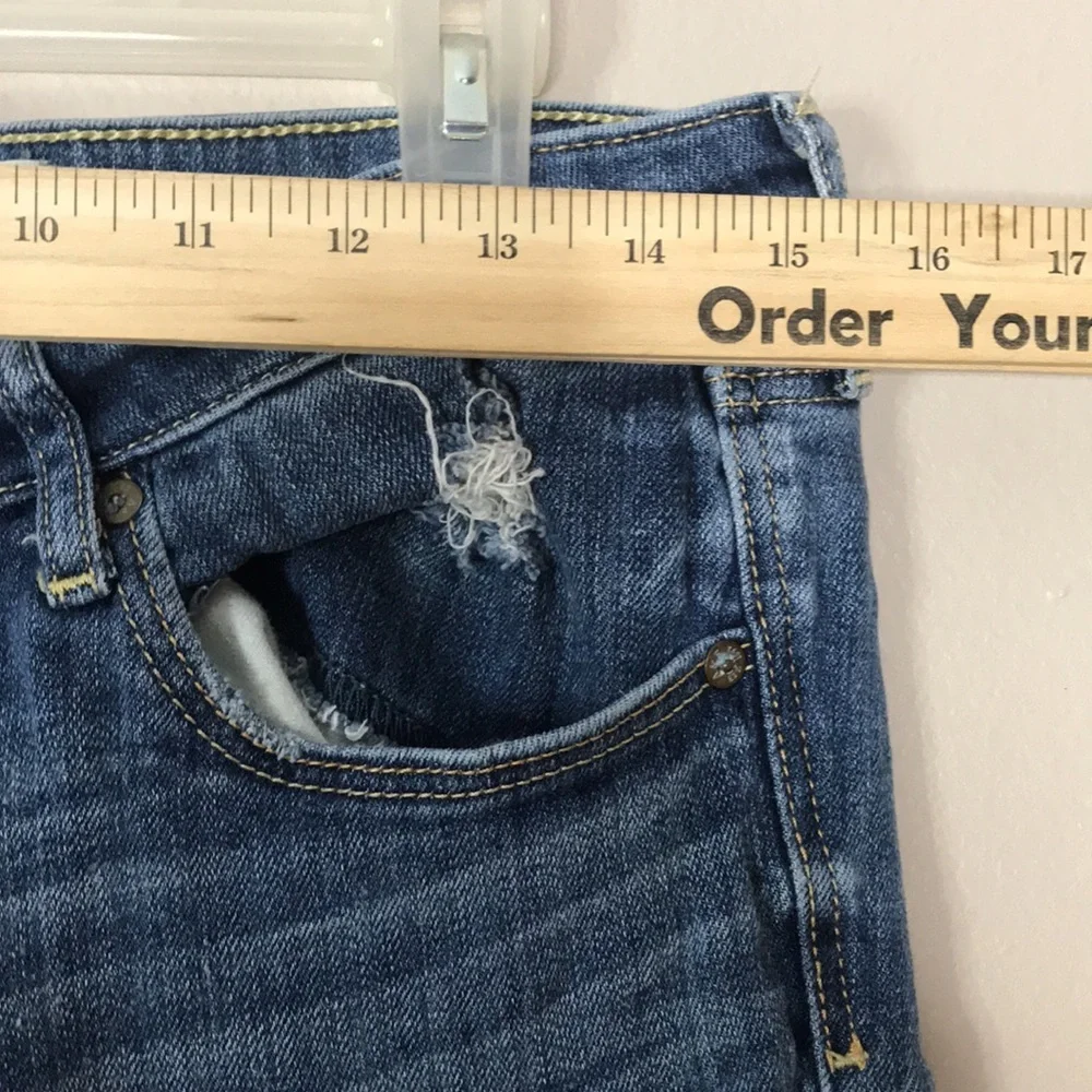 Abercrombie and Fitch medium wash boot cut‎ denim jeans size 6 distressed